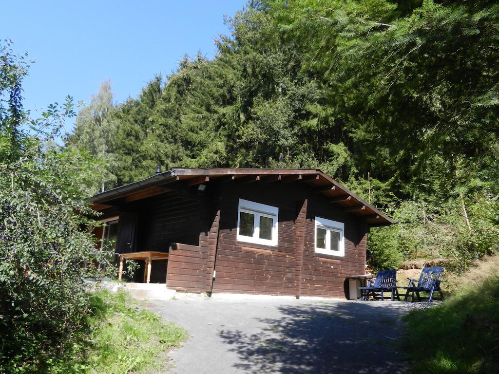 Eifelcottage Ulmen Zimmer foto