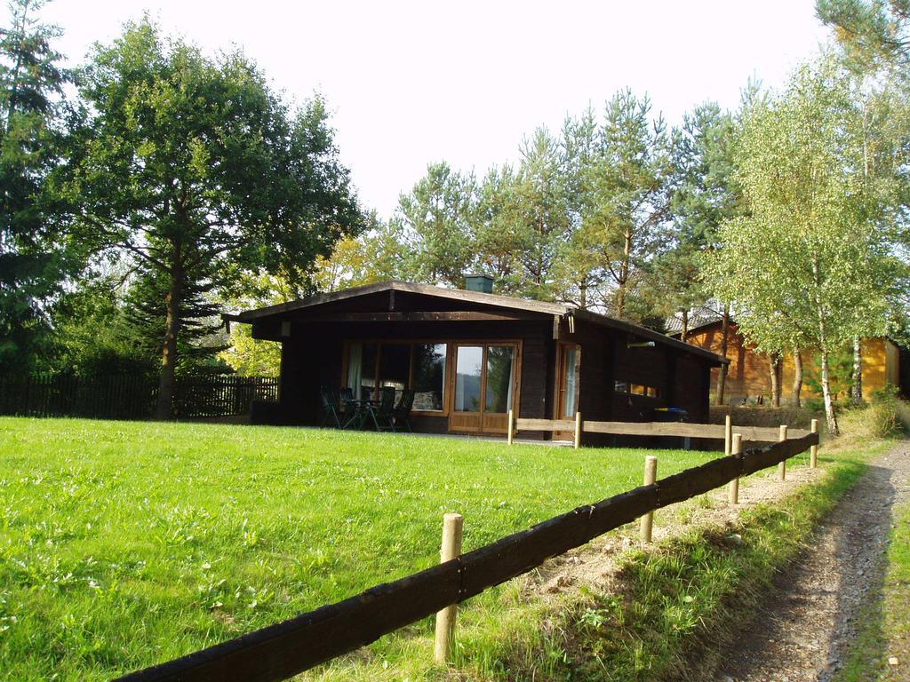 Eifelcottage Ulmen Zimmer foto